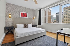 Adjacent Two Bed Two Bath Apartment - Roami at Duncan Plaza (New Orleans)