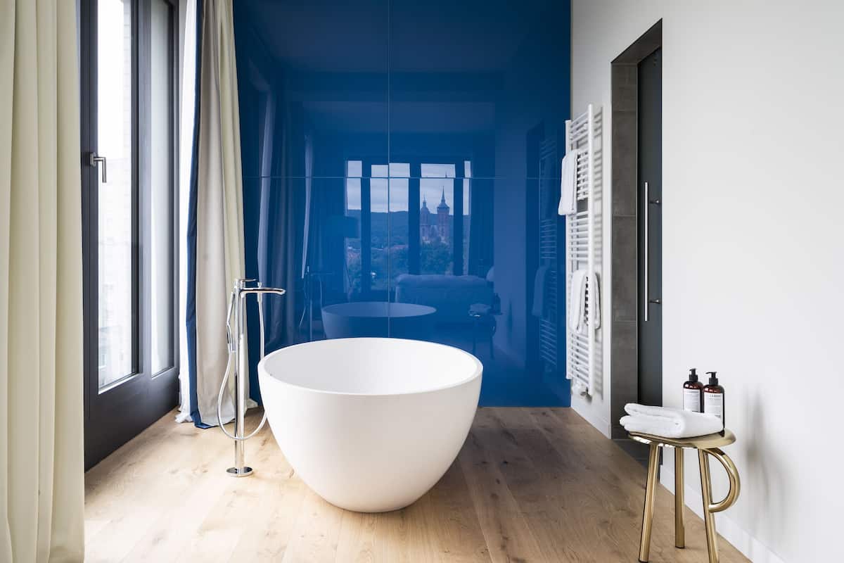 freiblick suite | 2 bedrooms, hypo-allergenic bedding, minibar, in-room safe