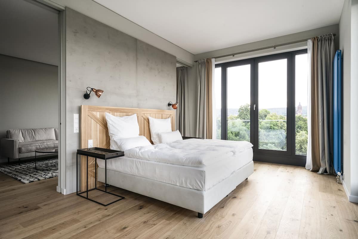 freiblick suite | 2 bedrooms, hypo-allergenic bedding, minibar, in-room safe