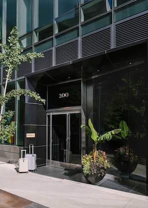 Entrada de la propiedad