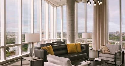 Kasa Boston at Fenway