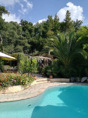 Bord de  Mer: Chalet Caribéen