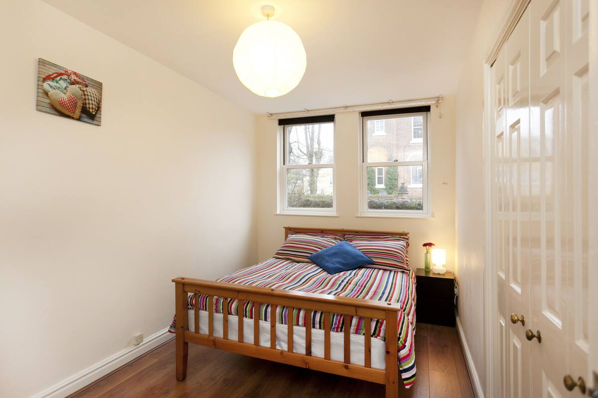 Standard Apartment | 1 bedroom, premium bedding, desk, iron/ironing board