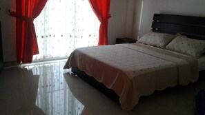Junior Suite | Iron/ironing board, free WiFi