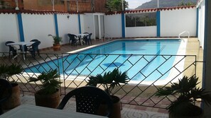 Utomhuspool