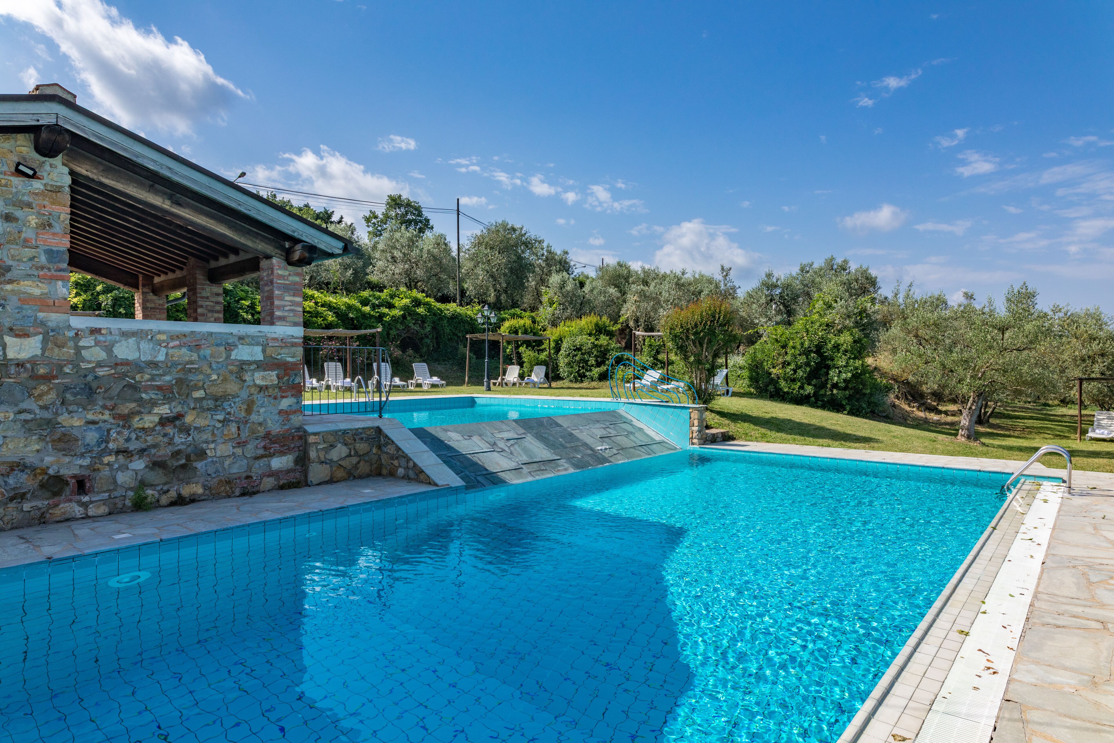 Piscine extérieure