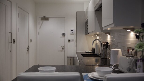 Unclassified image, 1 of 15, button - Shepherd Apartment (Reading)