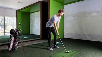 Campo de práctica de golf techado