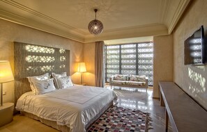 ラグジュアリー ヴィラ プールビュー (3 Suites Luxe) | 3 室のベッドルーム、高級寝具、セーフティボックス (室内)、遮光カーテン