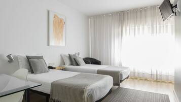 Superior Twin kamer | Een kluis op de kamer, een bureau, gratis babybedden, gratis wifi