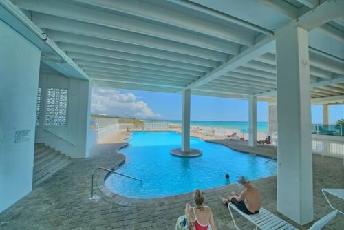 Gulf Front condo PRIVATE JACUZZI BATH and almost a mile of private gated beach.