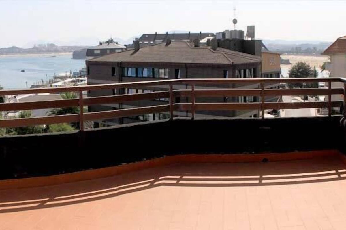 Standard Double Room, Balcony, Sea View | Desk, WiFi (free), bed sheets