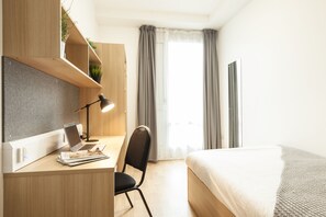 Escrivaninha, espaço de trabalho para notebook, quartos à prova de som