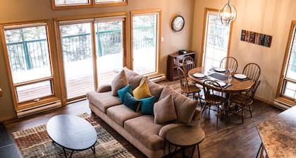 Marble Canyon 3 bedroom townhome: Unit 401P1