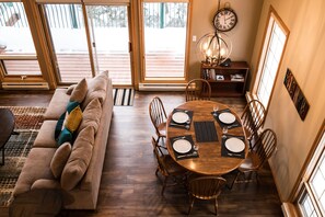 Interior - Marble Canyon 3 bedroom townhome: Unit 401P1 (Fairmont Hot Springs)