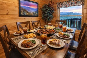 Dining - Mountain Memories - View, Theater Room, Arcade, Pool Table, Hot Tub and a Ramp (Sevierville)