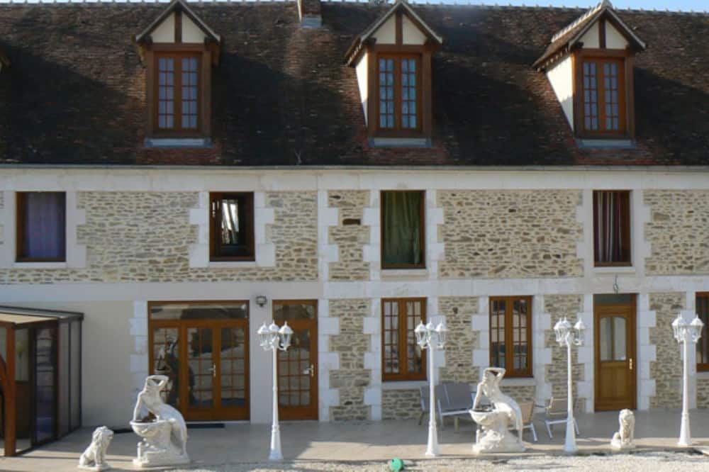 Le Manoir Des Chapelles