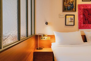 Deluxe Double Room | Premium bedding, in-room safe, desk, blackout drapes - Hotel Mercier (Amsterdam)