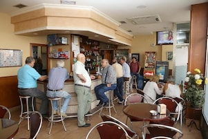 Bar (en el alojamiento)