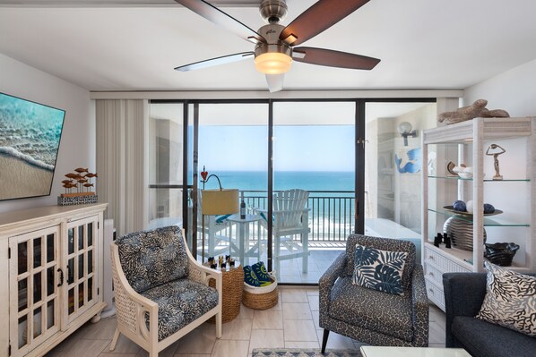 تلفزيون ذكي، مشغل دي في دي، كُتُب