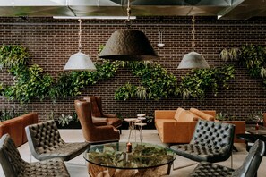 Lobby - SCP Hotel Colorado Springs (Colorado Springs)