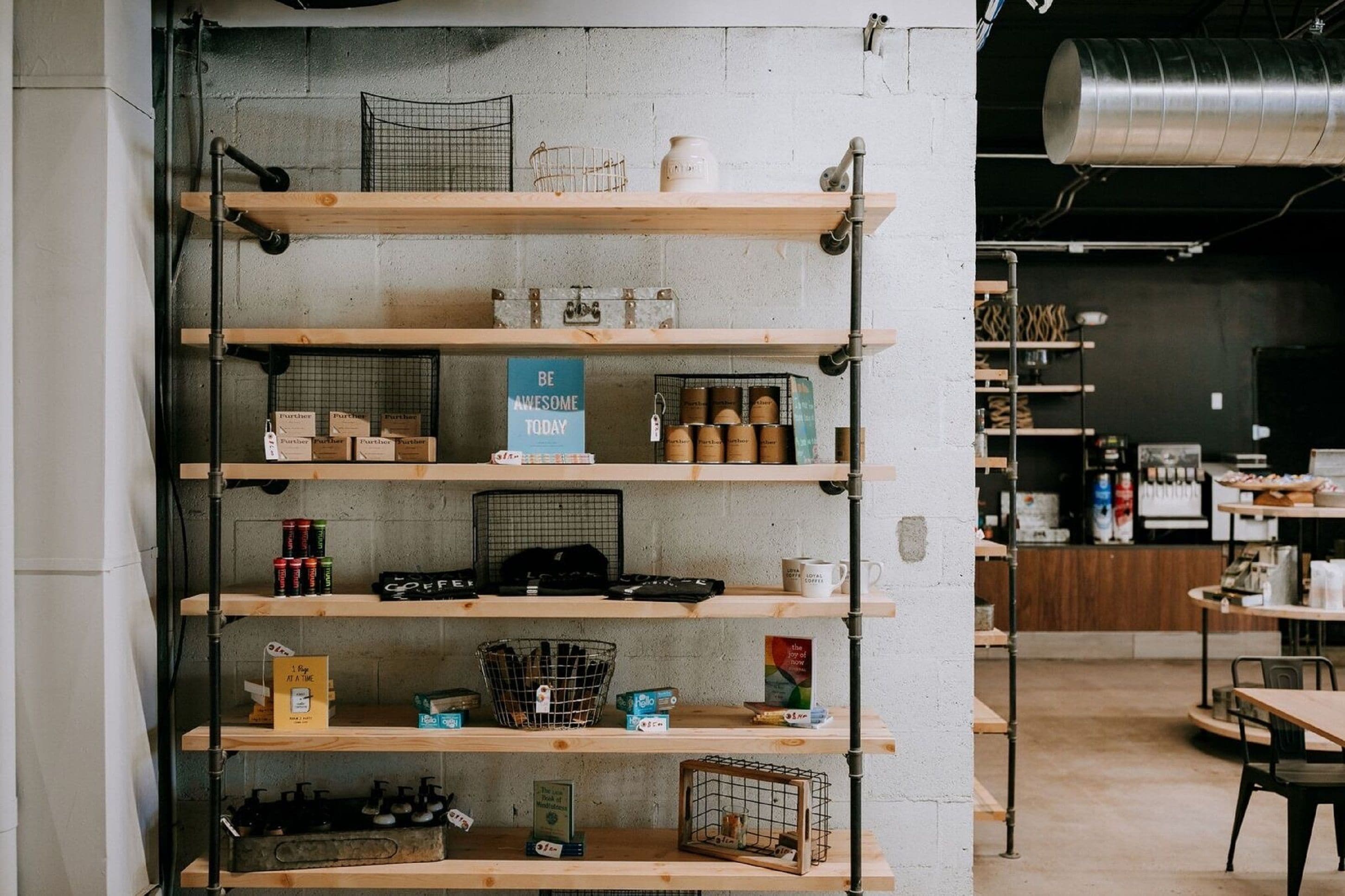 Café da manhã self-service grátis todos os dias