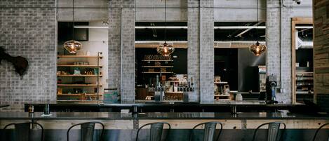 Bar (en la propiedad)