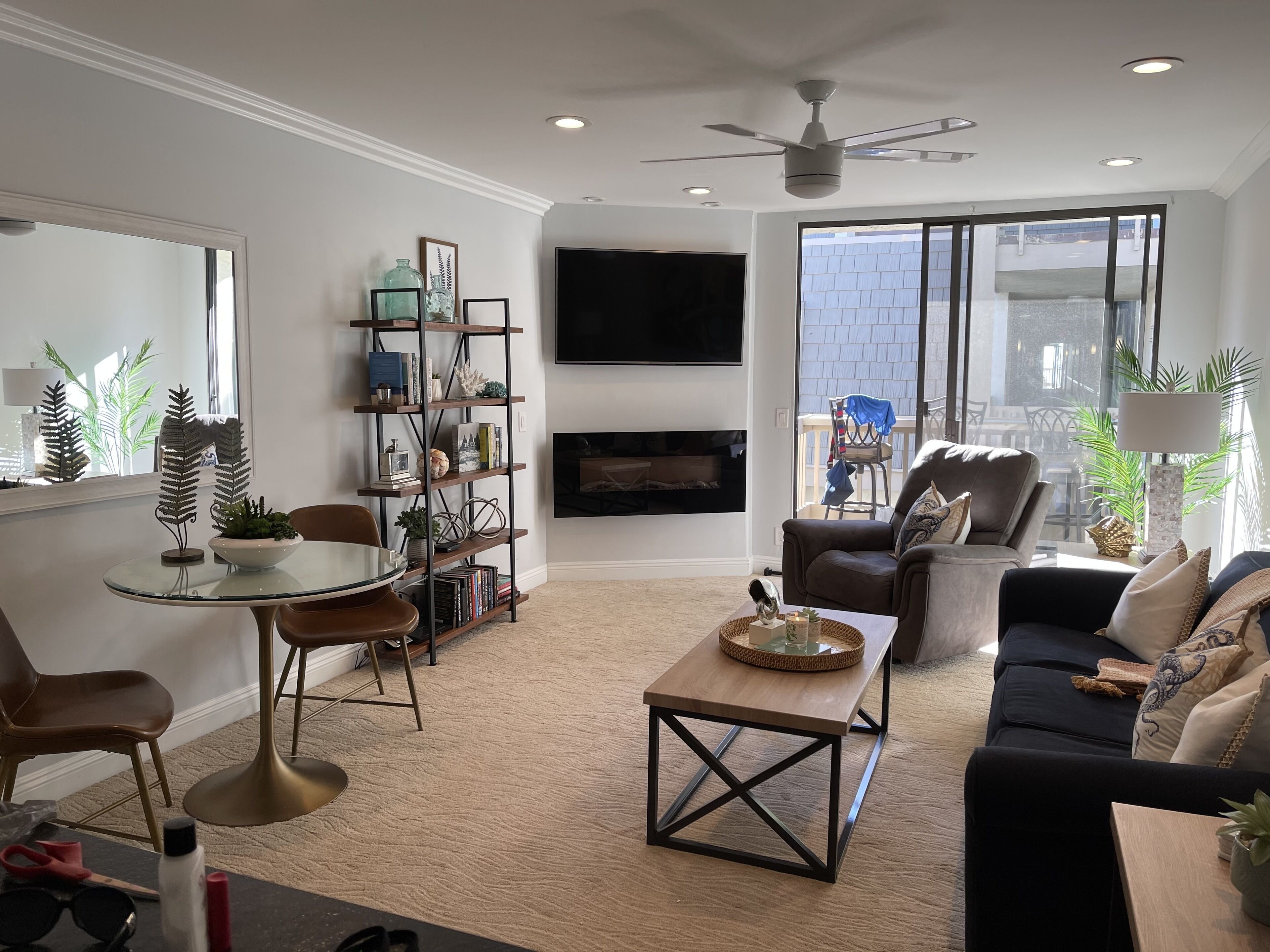 1 Bedroom With 2 Queen Beds Beautiful New Remodel With Harbor View From Balcony