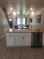 Downtown Executive Townhouse Monroe C, 2 Bedrooms | 2 bedrooms, soundproofing, iron/ironing board, free WiFi