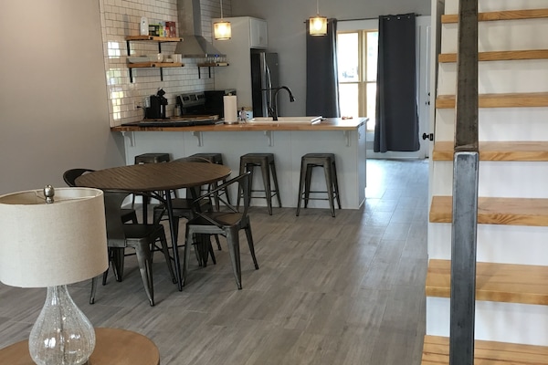 Downtown Executive Townhouse Monroe C, 2 Bedrooms | 2 bedrooms, soundproofing, iron/ironing board, free WiFi