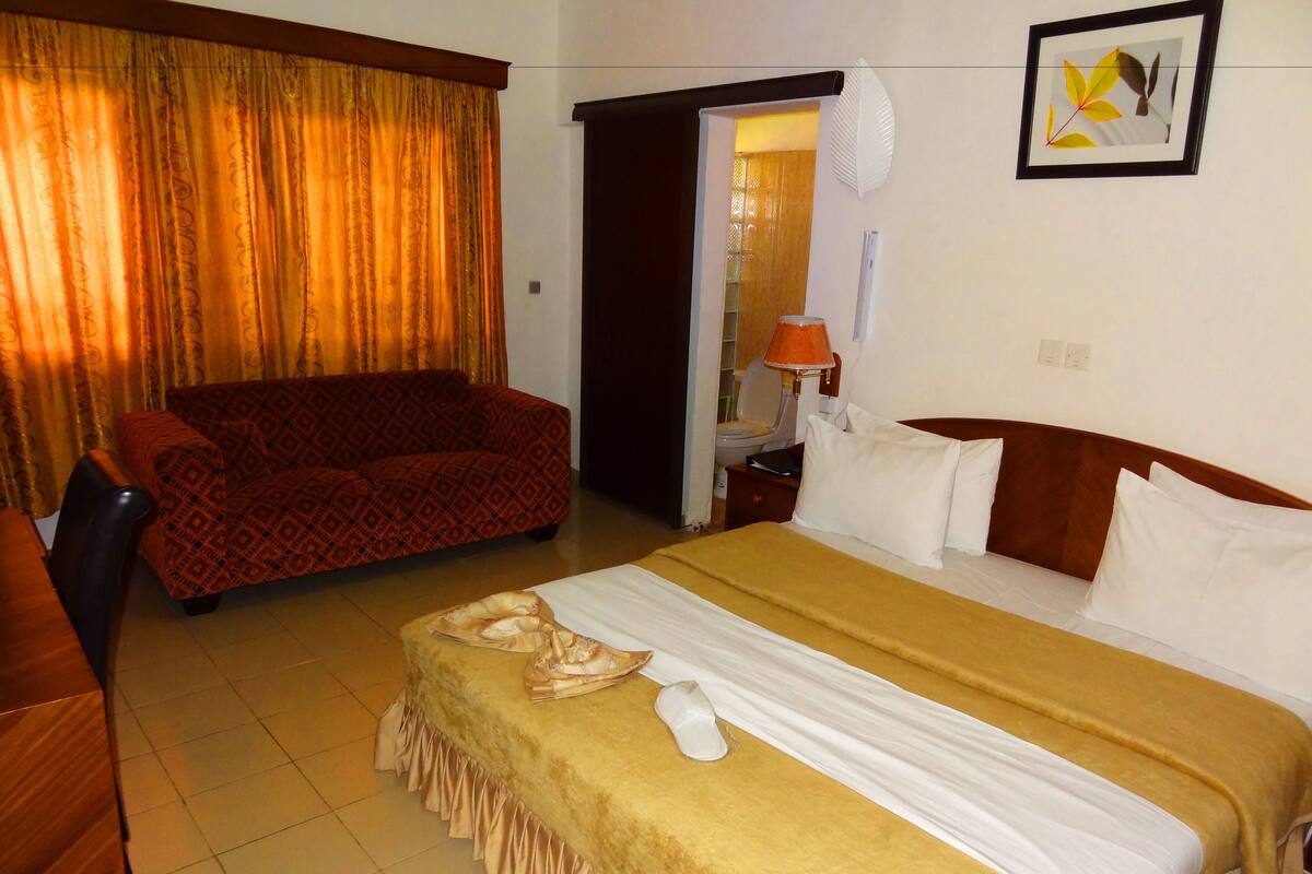 In-room safe, blackout curtains, cots/infant beds, rollaway beds