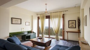 Vila Keluarga, 2 kamar tidur (Villa Foivos) | Area keluarga | Perapian