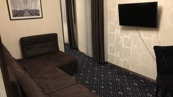 Premium bedding, free WiFi, bed sheets