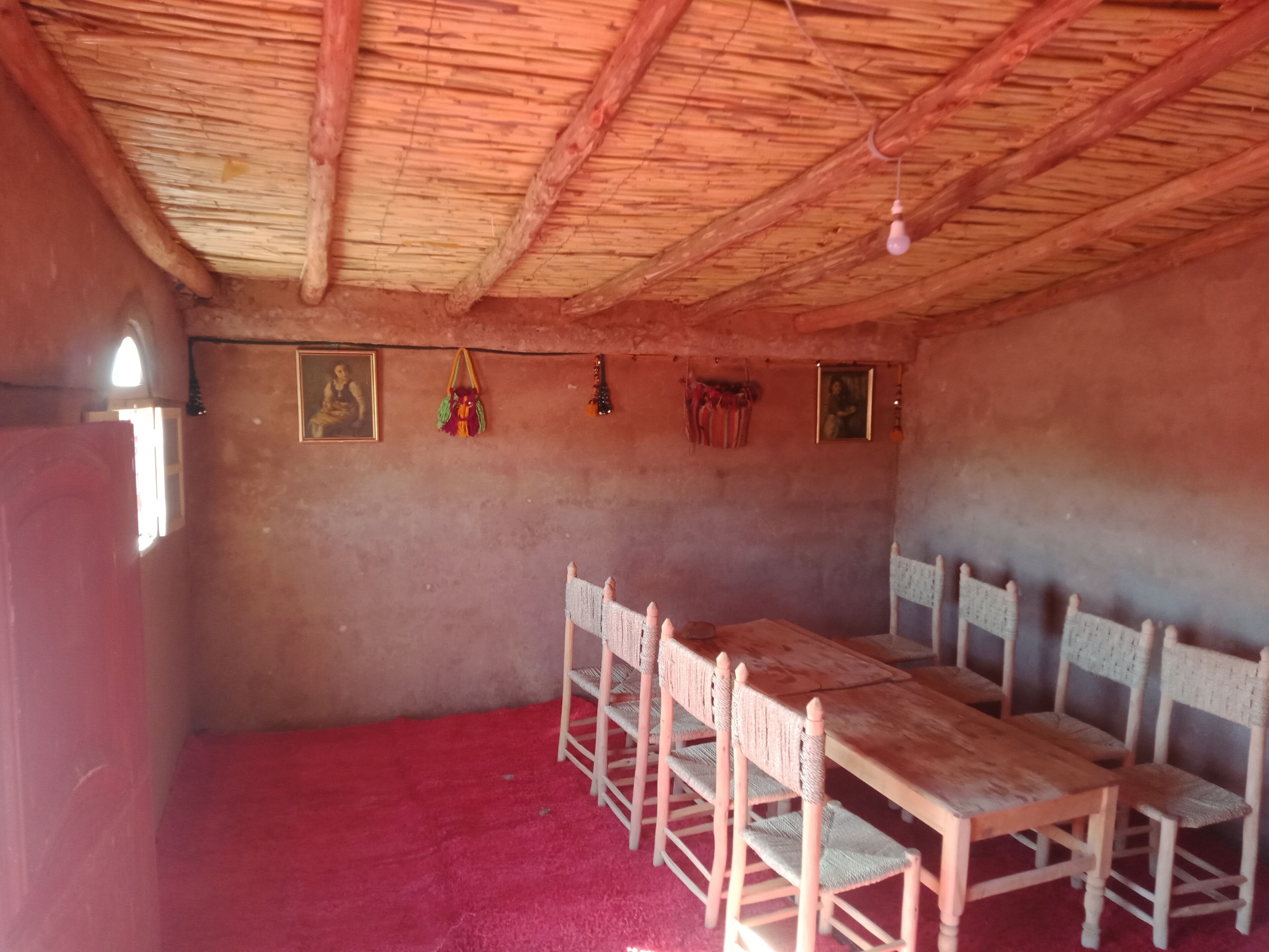 Breakfast, lunch, dinner served; local cuisine 