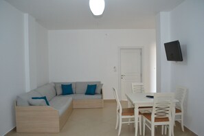 Familieleilighet, 1 soverom | 1 soverom, skrivebord, lydisolert og wi-fi (inkludert)