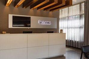 Reception - Hotel Rennova (La Paz)