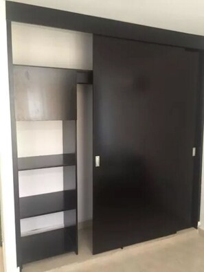 Family Townhome, 3 Bedrooms | Room amenity - Casa Real V (Mazatlán)