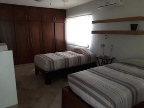 Family Townhome, 3 Bedrooms | 3 bedrooms, free WiFi - Casa Pinos V (Mazatlán)