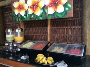 Ilmainen päivittäinen buffetaamiainen