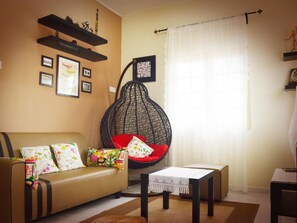 Living room - Manis-Manis Balinese Cottage (Malacca City)