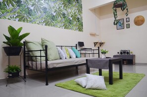 Holiday Home | Living room | LCD TV - Manis-Manis Secret Garden (Malacca City)