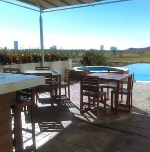 Alberca al aire libre 