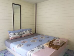 Superior Bungalow | Rollaway beds, free WiFi - Bung Lung Resort (Phatthana Nikhom)