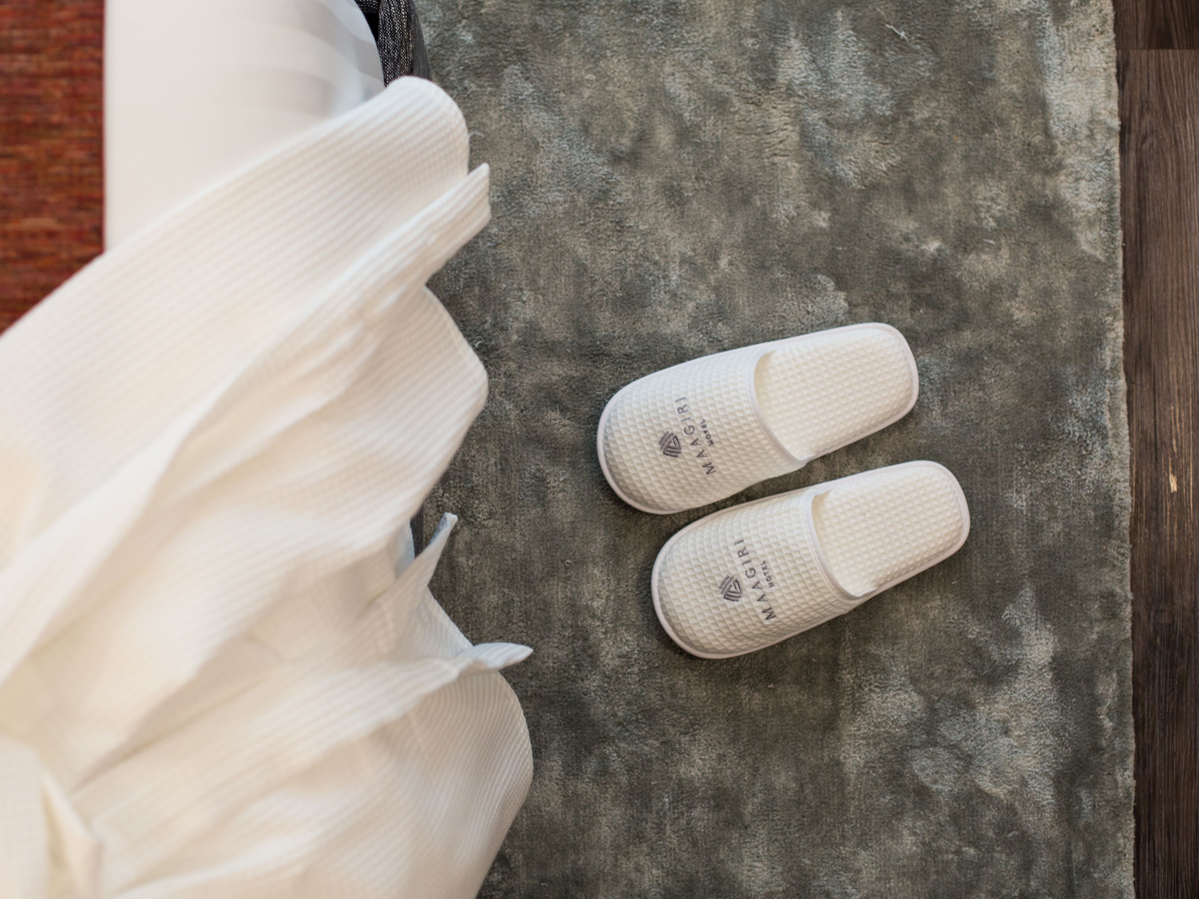 shower, free toiletries, bathrobes, slippers