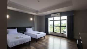 Deluxe Twin Room  | Blackout curtains, free WiFi