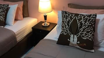 Standard Twin Room | Minibar, blackout curtains, free WiFi, bed sheets