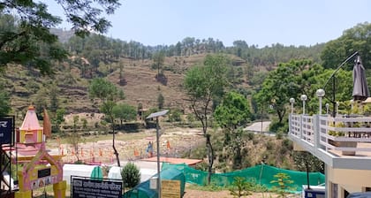 Shivalik River Retreat