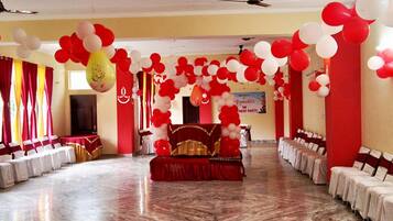 Banquet hall