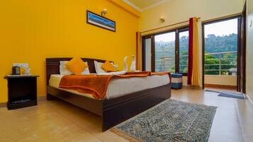 Super Deluxe | Caja de seguridad en la habitación, insonorización y ropa de cama