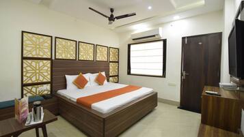 Premium AC Rooms | Memory-foam beds